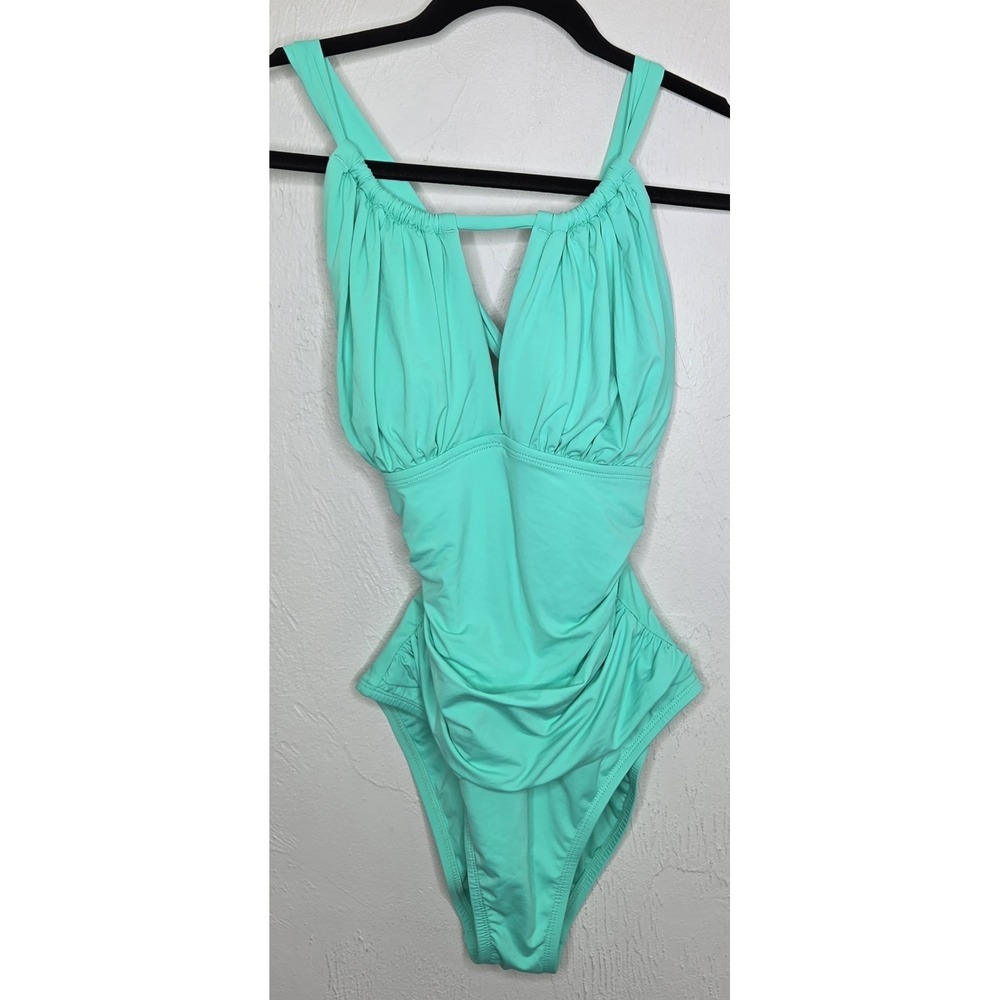 NEW*La Blanca Women's Island Goddess High Neck Keyhole One Piece Swimsuit Size 6